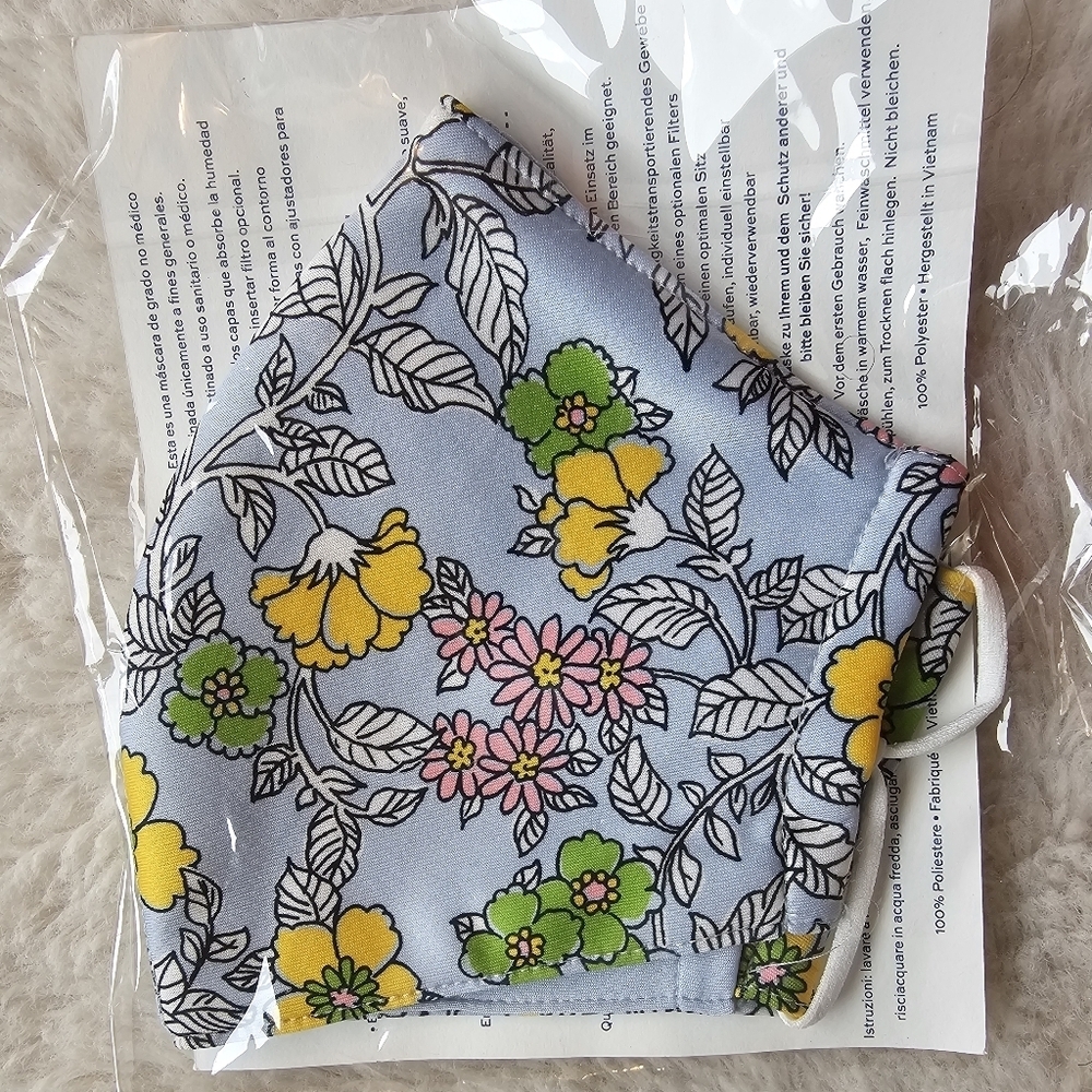 ✨ 3/$20✨ Tory Burch Face Mask